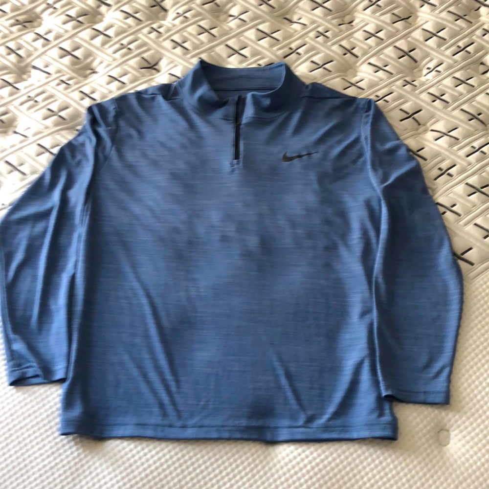 Nike pullover